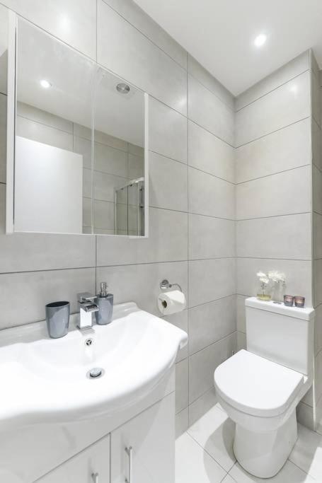 City Sparrow Apartments 12 Лондон Екстер'єр фото